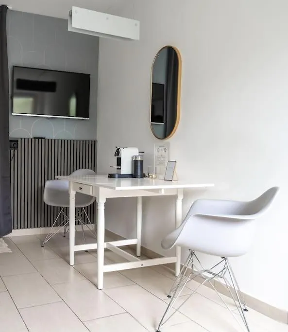 Cozy Apartment In Prime Location With Balcony - Hotel Comfort In 2 Room Apartment In Cologne Neumarkt - City Loft 11 - Deutschland